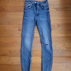 Zara High waisted skinny jeans size 2